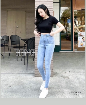 Quần jeans dài giãn ống ôm lưng liền thân lai cắt,túi đóng.
