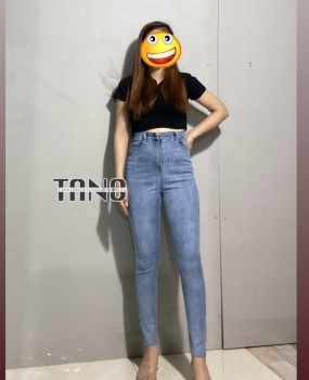 Quần jeans giãn ống ôm màu xanh nhạt trơn,lai cắt