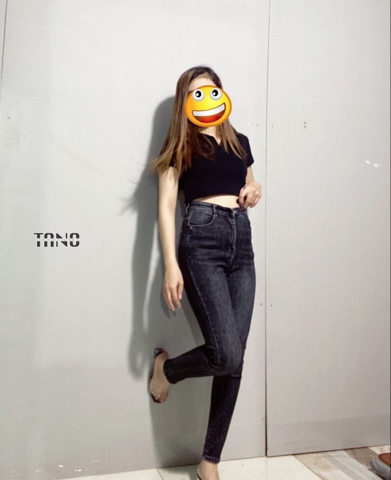 Quần jeans giãn ống ôm màu xám,lai cuốn