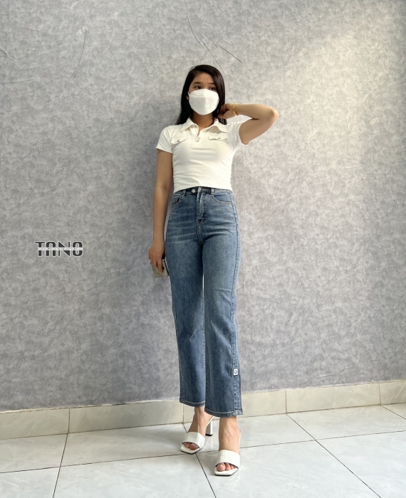 Quần jeans giãn ống đứng lai cuốn,nẹp sườn thêu logo