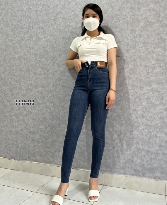 Quần jeans dài giãn ống ôm xanh đậm dơ(xanh bụi),lưng 2 nút,mác da,lai cắt.
