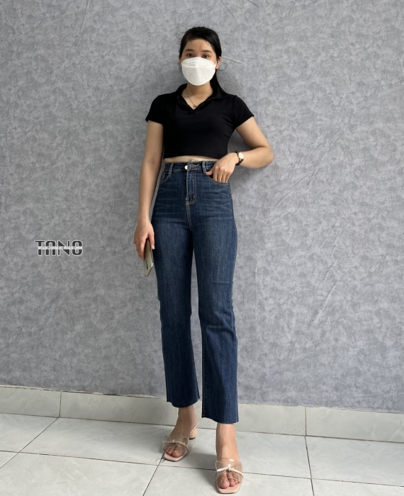 Quần jeans giãn ống đứng màu xanh đậm dơ(xanh bụi) lai cắt.