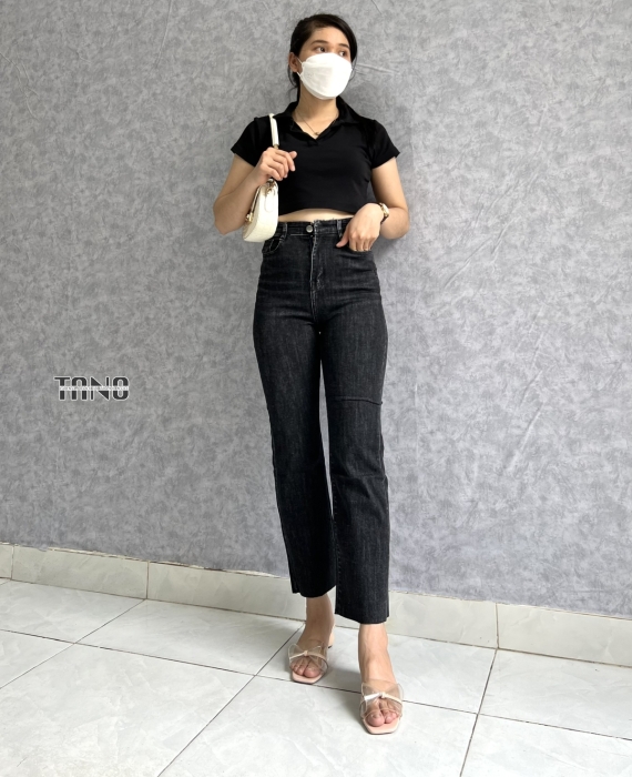 Quần jeans giãn ống đứng màu xám lai cắt.