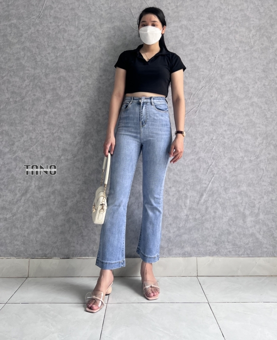 Quần Jeans Giãn Ống Loe Màu Xanh Nhạt Lai Gấp 3 cm